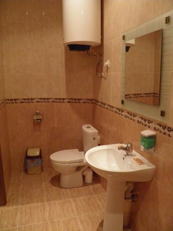 Atrium Hotel Melitopolʼ Esterno foto